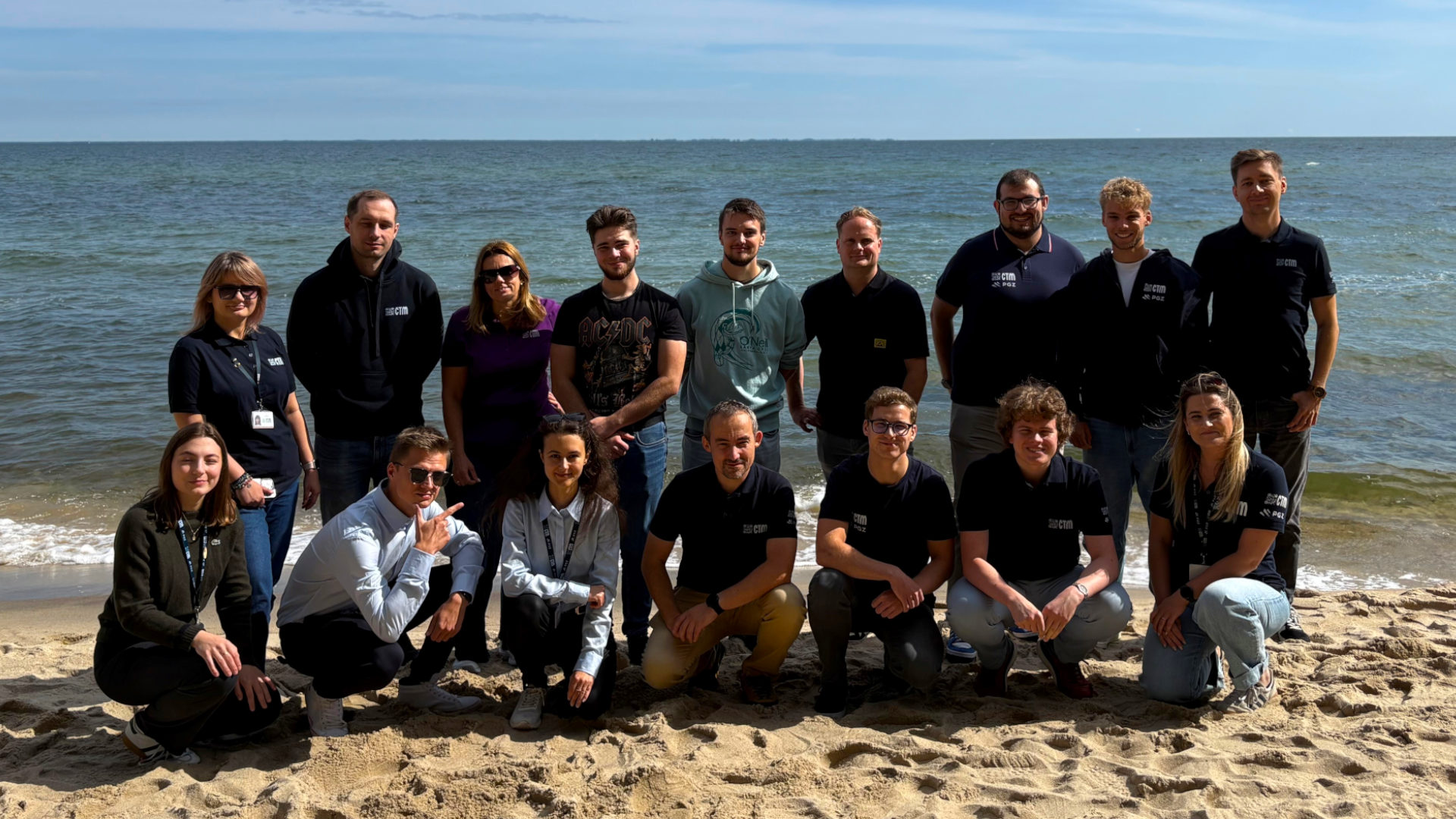 Stażyści Centrum Techniki Morskiej z opiekunami