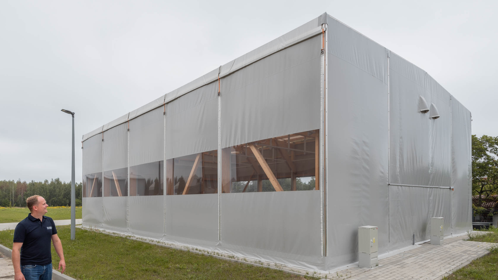 Badania pól magnetycznych i elektrycznych